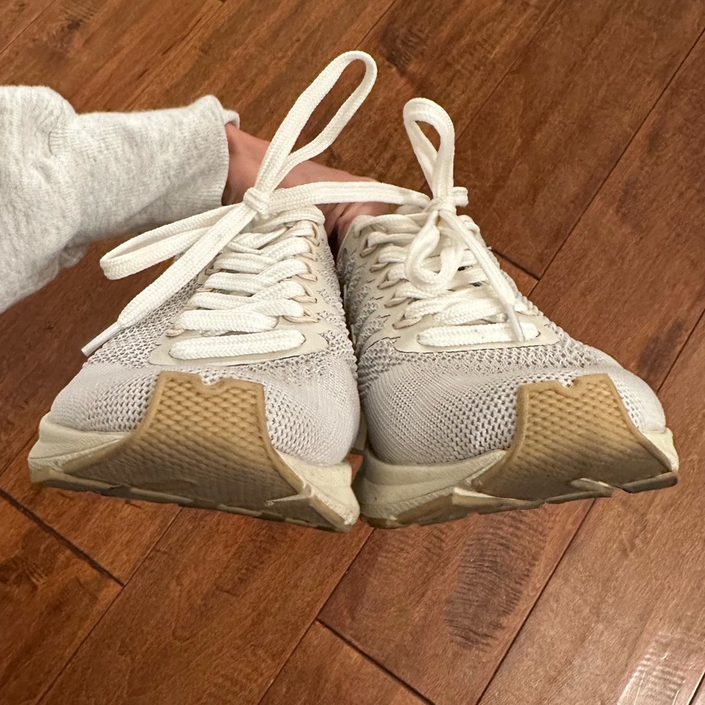 Veja Marlin V Knit Gray and Cream Sneakers Sz 5 - Picture 9 of 15